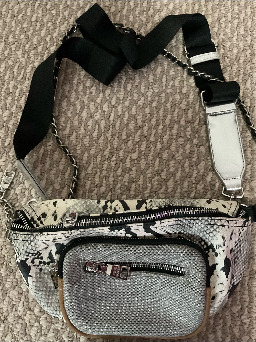 Steve Madden Snake-Print Lace-Up Sneakers and matching Fanny Pack - Picture 10 of 10
